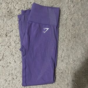Gym shark leggings purple!